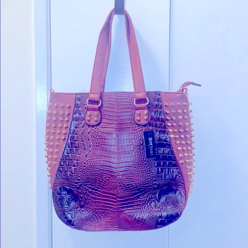 Bottari red crocodile studded crossbody large